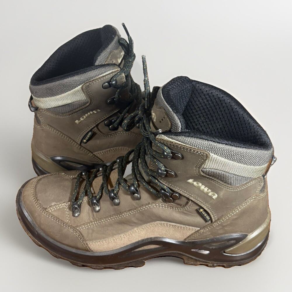 LOWA Renegade GTX Mid Hiking Boot W's 9.5 Brown Durable Nubuck Leather Excellent